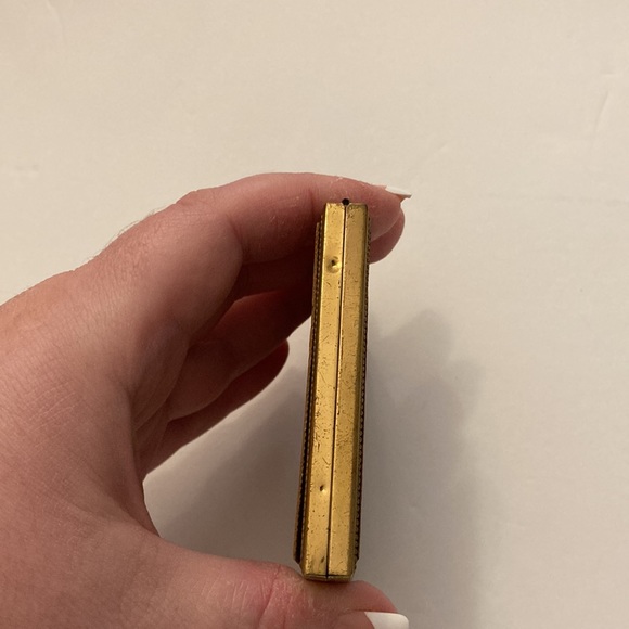 Gorgeous Vintage Horse Compact - Picture 4 of 8